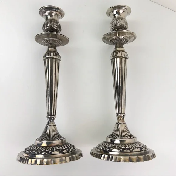 Set Of 2 Silver Plate Candlesticks Candelabra - Picture 3 of 9